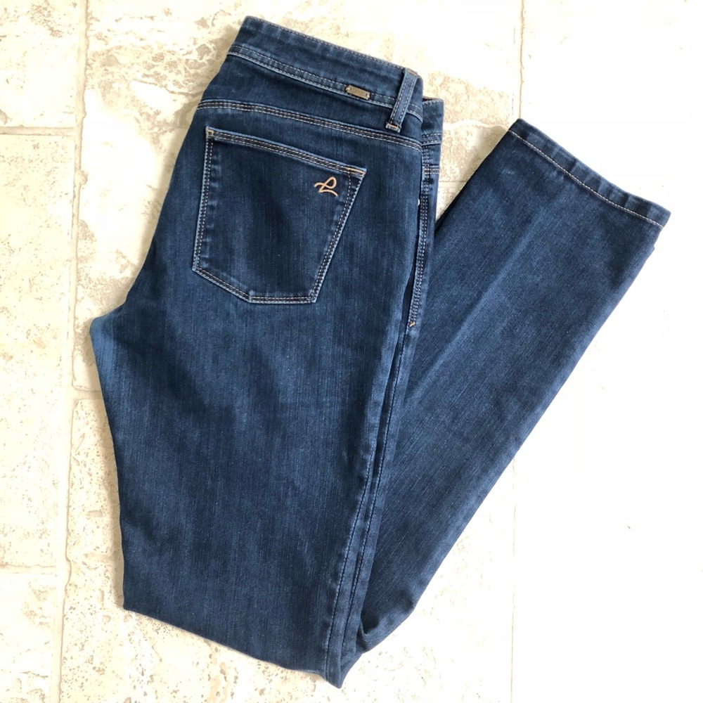 DL1961 // Coco curvy straight jeans in Elixir